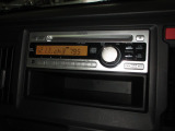 CDコンポ(CX-128C)はCDプレーヤー・AM/FMチューナー付です。お好みの音楽を聞きながらのドライブは楽しさ倍増ですね!