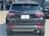 弊社では全車両の事前点検整備を行っております。またご納車前に再度点検整備を行い、全国ご自宅前までご納車致します。正規ディーラーならではのクオリティと安心をお届けしております!