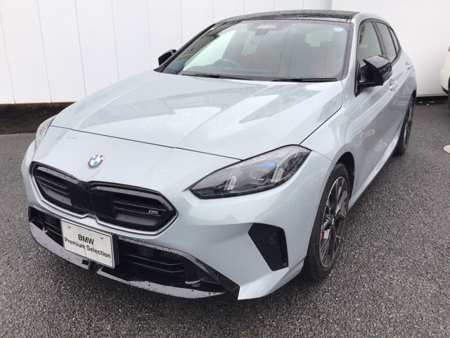 1シリーズ M135 xドライブ 4WD 