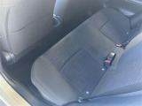 知識と経験が豊富な国家資格整備士が常駐しています。車両の細部まで見逃さない確かな技術でメンテナンスを行うため、点検・修理・整備のすべての工程において高い信頼感を提供しています。