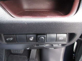 ステアリングヒーター機能を搭載しており、冬場でも快適に運転ができます!