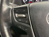 ステアリングスイッチ装備!運転しながら手元でオーディオの操作などができます。