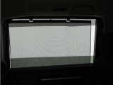 ◆スクリーンサンシェード◆リアドアに装備されています。日差しを和らげ、プライバシーの保護にも役立ちます。後部座席にお子様を乗車させるときも、ゆっくりお昼寝できます♪