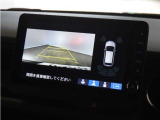 ◆リアワイドカメラシステム◆3種類の表示で後方確認をサポート♪セレクトレバーを「R」の位置に入れるとカメラ画像に切り替え。ノーマルビューでは従来のリアカメラと同様の標準的なビューで表示します!