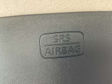 カーテンエアバッグも標準装備
