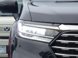 ★LEDヘッドライト搭載★ 白っぽく光る明るく省電力なLEDライト!先進的な白い輝きでフロントフェースを引き締めます☆