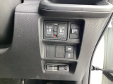 パワースライドドアは運転席からもワンタッチ操作が可能です♪