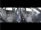 運転席は視界が広く、ペダルやハンドル位置も自然で扱いやすい設計です。初めて乗る方でも、すぐに「運転しやすい」と感じて頂けます。