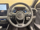 ステアリングスイッチ搭載!手を離さずに手元のスイッチでさまざまな操作が可能。運転中、視線をそらさなくても操作ができて安全です!