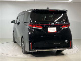 全車種、走行距離無制限の1年間無料保証付き!全国5000ヶ所に及ぶトヨタサービス店舗の安心ネットワーク!※3年先まで延長可能なロングラン保証&alpha;もご用意してます(有料)。