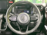 【純正革巻きステアリング】上質な革を使用することで、手にしっかり馴染みとても運転しやすいハンドルです♪