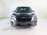 G-PARK旭川の展示場は屋根付きですので天気が悪くてもお好みのお車をご覧いただけます。