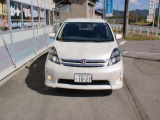 アイシス 1.8 プラタナ 4WD 