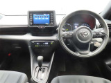 ぜひ展示車の運転席に座ってみてください。