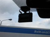 ドライブレコーダー付き車
