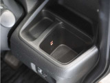 ◆ドリンクホルダー◆手の届きやすい場所にドリンクホルダーがあり、とても便利です。