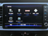 屋上展示場に常に50台以上の車両をご用意!お気に入りの1台が見つかるかも!?