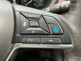 プロパイロットスイッチ。同一車線でのハンドルとアクセルのアシストが可能 長距離ドライブ時に同乗者との会話が弾みます。