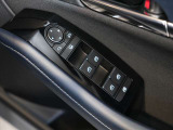 この車が気になると思われたら、まずは在庫状況からお気軽にお問い合わせ下さい