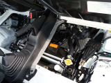 普段はあまり見ないエンジンルーム内も綺麗に仕上げています。見えないところも清潔に保ちたいですよね☆