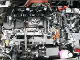 まるまるクリンでは自分では清掃しにくいエンジンルームも綺麗に清掃してあります!