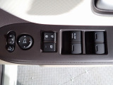 全てのドアガラスを運転席での操作が可能!窓を開けて走るドライブも気持ちがいいですよね!!♪
