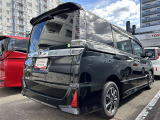 LEDテールライトです。省電力、高輝度のLEDは明るく照らすので夜間運転時の視認性を高めます。スタイリッシュな見た目で細かいところもこだわりたいあなたに!
