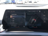 ドライビングアシスト車線逸脱警告システム前車接近警告機能 追突回避・被害軽減ブレーキが付いております。