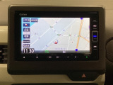 ナビゲーションはフルセグTV、インターナビ対応のGathers純正メモリーナビを搭載しています。Bluetoothオーディオ機能がありますので、スマートフォンなどの音楽も再生できます。