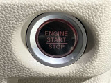 【プッシュ式エンジン】プッシュ式エンジンスタートでブレーキを踏んでボタンを押すだけでエンジン始動がスムーズ!!鍵をカバンに入れているだけでエンジンの始動が可能★とても便利な機能です
