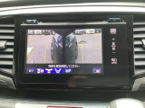 運転席から見えづらい、ドアミラー下部を映すサイドカメラです。
