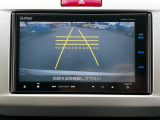 バックカメラ装着済!死角になりやすい後方もとても見やすいです☆車庫入れに自信がない方や縦列駐車が苦手な方にも、オススメ装備です!安心度もアップ!