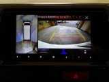【全周囲カメラ】前後左右のカメラの画像を合成し、クルマの周りを画面で確認できるとっても便利な機能です☆ 運転が苦手な方でも、運転が得意な方でもあると便利な機能です♪