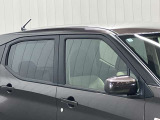 プラスチックバイザーがない分デザインもすっきり★洗車の時の窓拭きもラクラクです!
