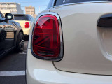 【なんでもご質問ください】お客さまが安心安全でお車選びができるように、仕入れ前の使用状況からしっかり説明させていただきます。