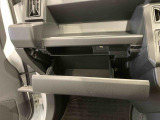 納車前にはプロのメカニックが点検、整備を行いますので安心してお乗り頂けます!!