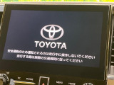 【純正9型ナビ】人気の純正ナビを装備。オーディオ機能も充実しており、Bluetooth接続すればお持ちのスマホやMP3プレイヤーの音楽を再生可能!毎日の運転がさらに楽しくなります!!