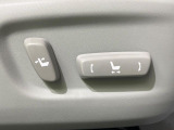 【パワーシート】スイッチ一つで簡単にシートの微調整が可能!電動だから力もいりません!快適なシートポジションにセットして、快適なドライブをお楽しみください。