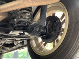 お車を安心してお乗りいただく為には、足回りの定期点検が欠かせません。サービスサポート(有償保証)では無料点検もご提供しており、安心のカーライフをお過ごしいただけるサポート体制が整っています。