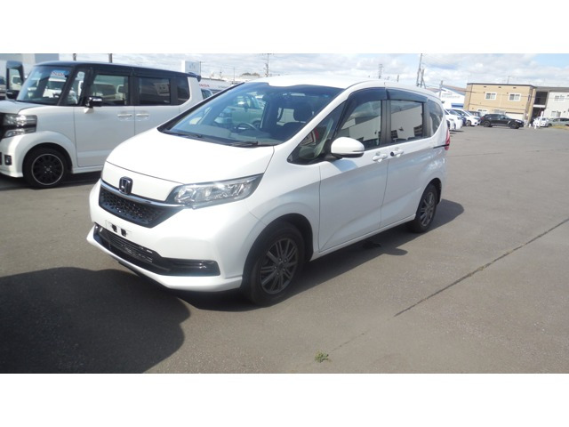 フリード 1.5 G ホンダセンシング 4WD 