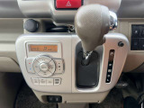 気になるお車がありましたら右の電話番号から直接お店にお問い合わせください。支払方法から車両情報、状態までなんでもご説明させて頂きます。スタッフ一同ご連絡お待ちしております。