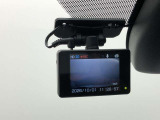 ニュースで流れる【事故の瞬間】【あおり運転】の映像は、ドライブレコーダーが録画しているからです。もしもの時の証拠映像を保存できます。