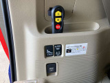 電動ウィンチ付きで安心して乗降できます。(リモコン付き)