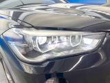 ●LEDヘッドライト:夜間走行時も良好な視界を確保し安心して運転できる高輝度LEDヘッドライトを装備!点灯速度が早く、消費電力も抑えられています。