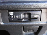 ETC車載器付きです。高速道路の料金所もスムーズに通過できます。