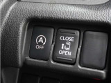 ◆片側電動スライドドア◆狭い駐車場でも乗り降りが楽々♪お子様が隣の車にドアを当ててしまう心配もございません!小さなお子様連れの方もこれで安心。