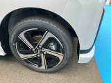 新車メーカー保証に準じた保証を1年間無償で受けられる「まごころ保証」、さらに保証を延長できる「まごころ保証プラス」「まごころ保証プラス&alpha;」をご用意しております。