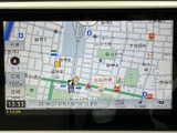 現在地や周辺の道路、施設を画面上で確認でき、目的地までの道順を把握する際に便利です。地図表示を活用して、慣れない場所へのお出かけもスムーズに計画できます。