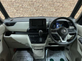 ■POINT■現車を確認するときは、外装だけでなく内装もじっくりご覧ください。