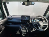 フロントガラスが大きいので、広い視界でとても運転しやすいお車です(*'&omega;'*)